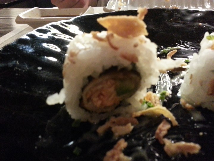 Crispy Roll de salmón y aguacate