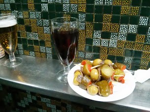 Vermú con banderillas (foto de Patricia)