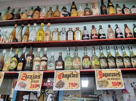 Interior de La Ardosa