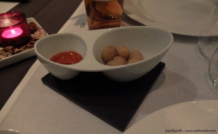 Patatas con mojo picón