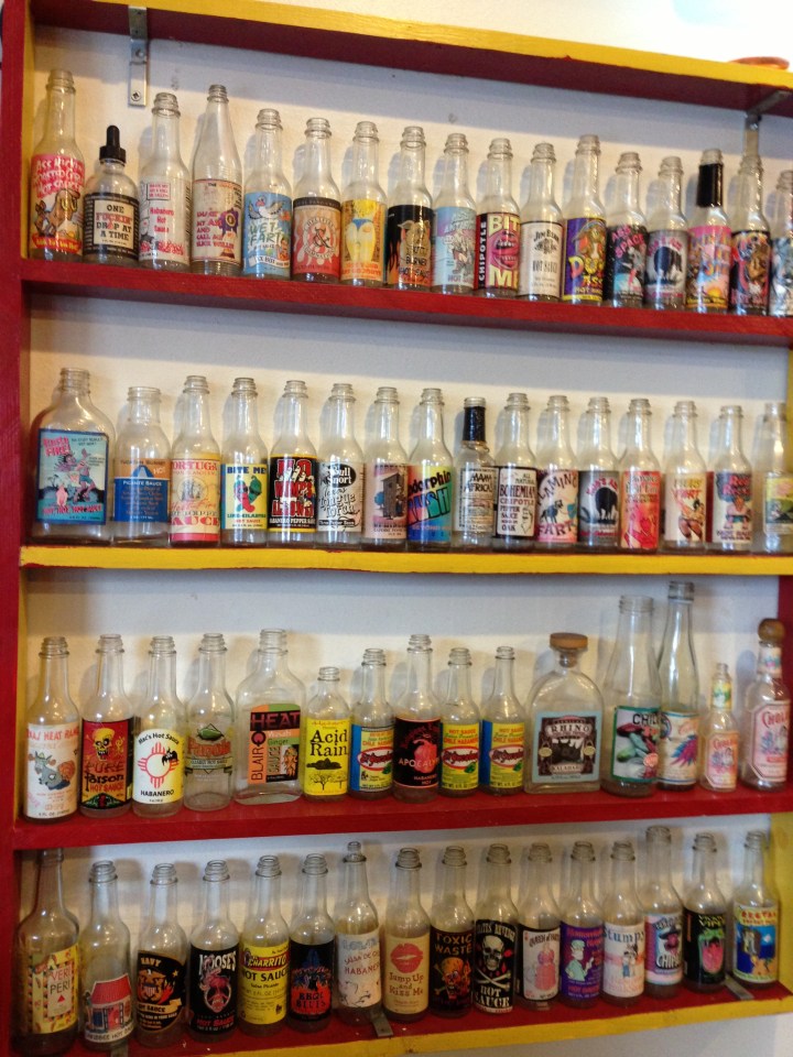 Colección de salsas picantes