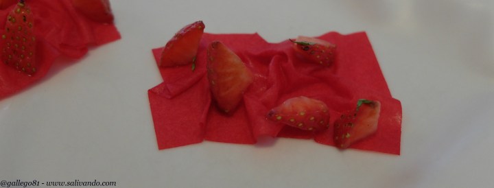 Aperitivo fuera del menú - Turrón de fresas vinagre y rosas