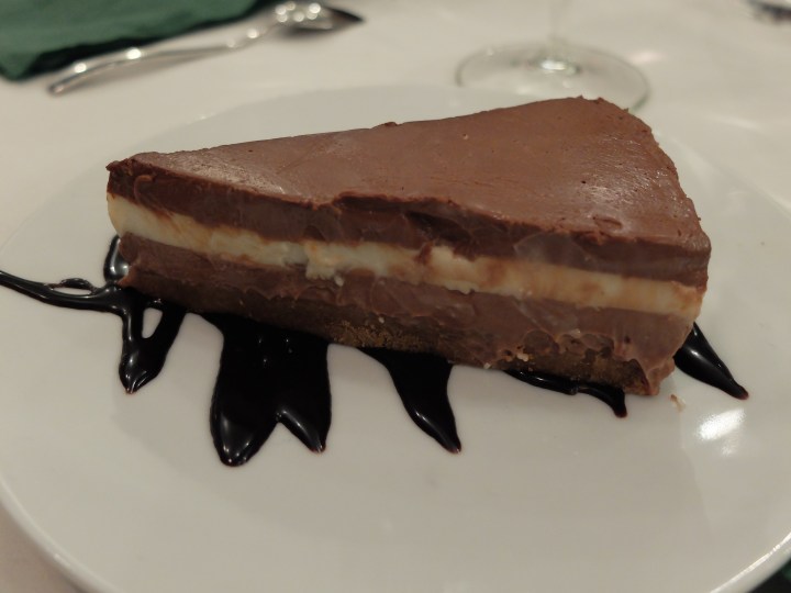 Restaurante El apartamento - Tarta de tres chocolates