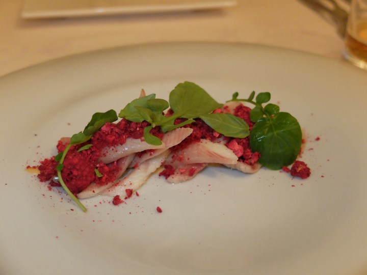 El Rincón de Juan Carlos - Ánguila ahumada con berros y frambuesas