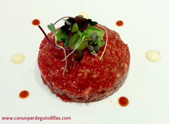 Con un Par de Guindillas - Columbus