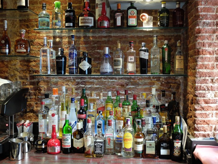 La Charca Taberna - Mueble bar