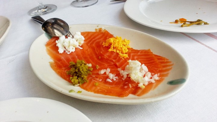 Restaurante Filandón - Salmón ahumado casero