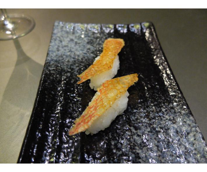 Kabuki niguiri lorito