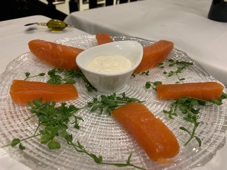 El Landó - Salmón ahumado casero