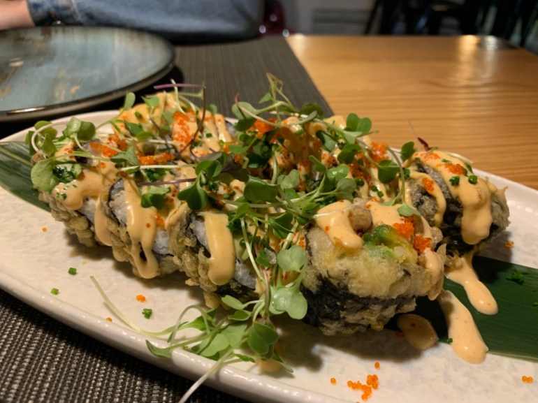 Umami Campoamor - Hot Rolls