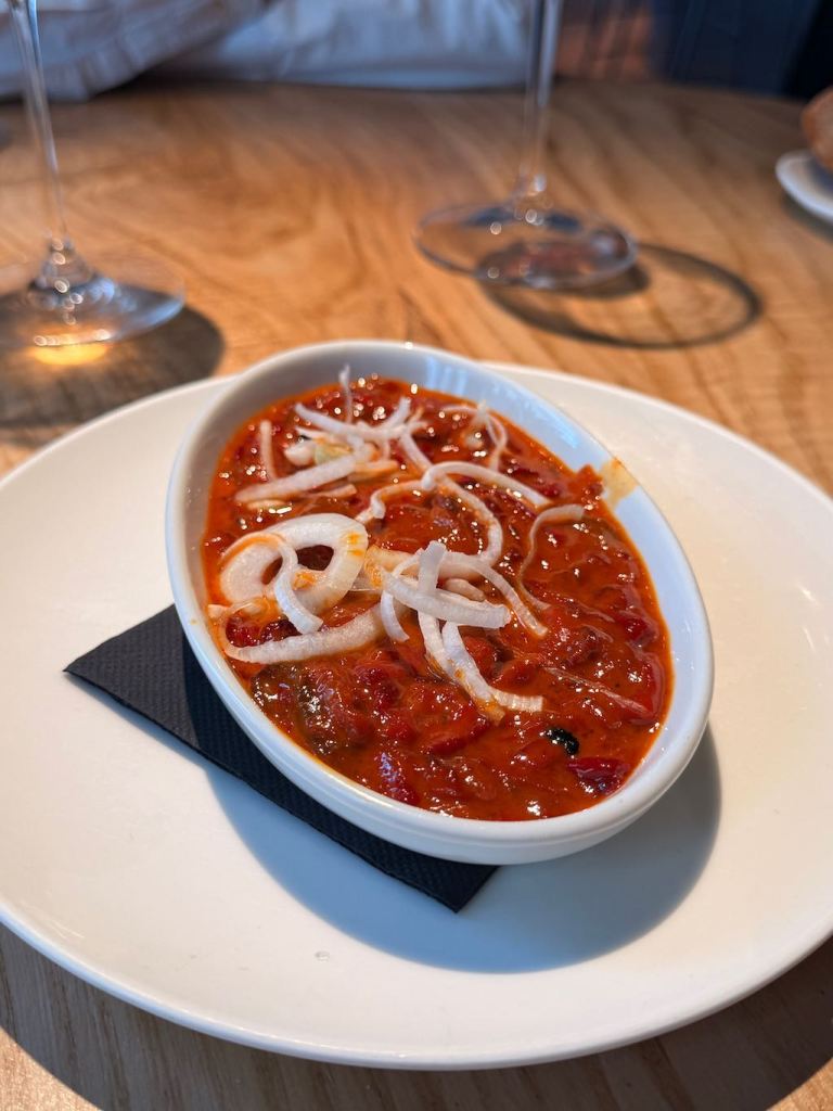 Pimientos asados como guarnición en El Señor Martín