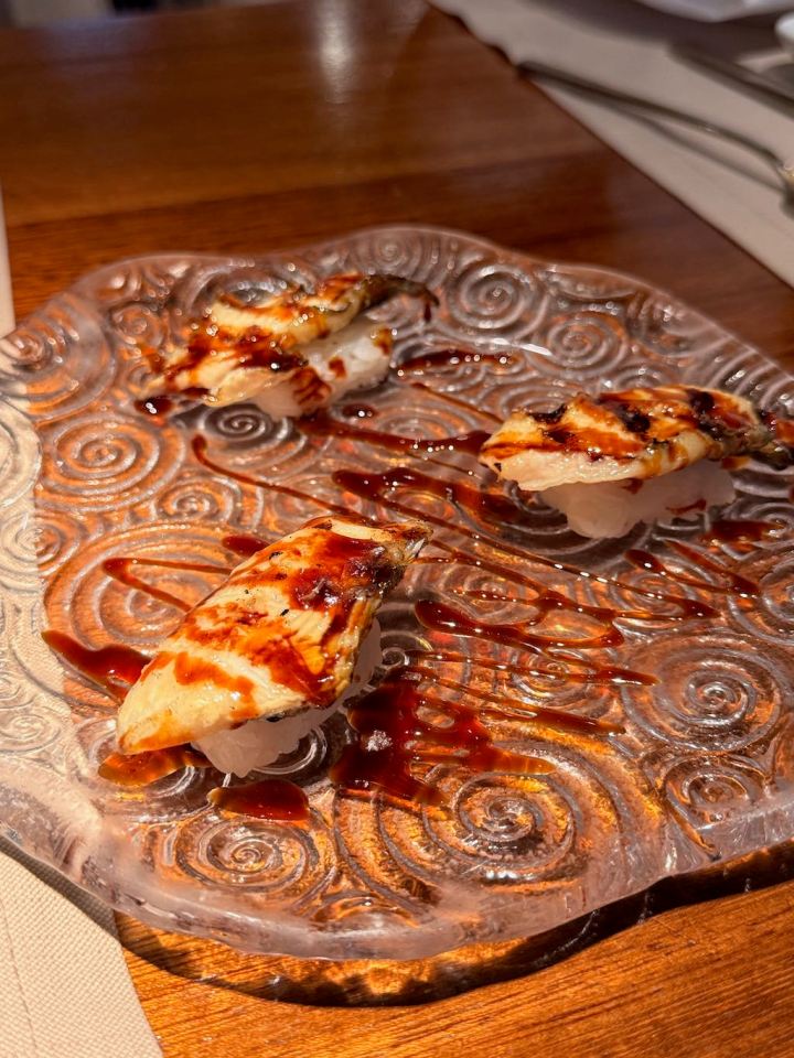 Nigiri de anguila japonesa en 99 Sushi Bar Madrid