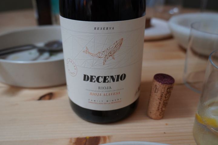Botella de vino Decenio Rioja Alavesa en TRAMO